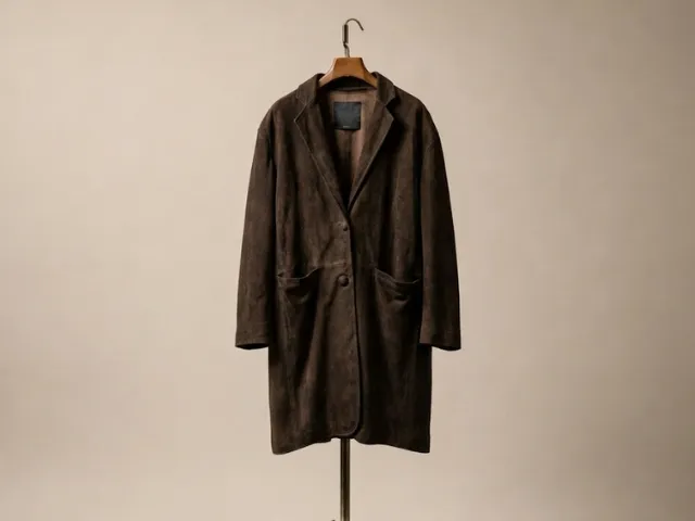 Long coat in goat suede